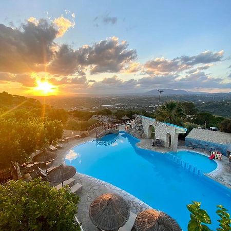 Arolithos Traditional Village Hotel Tílisos Esterno foto