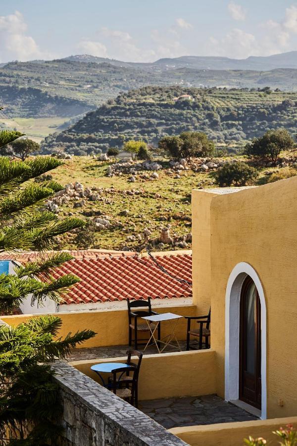 Arolithos Traditional Village Hotel Tílisos Esterno foto