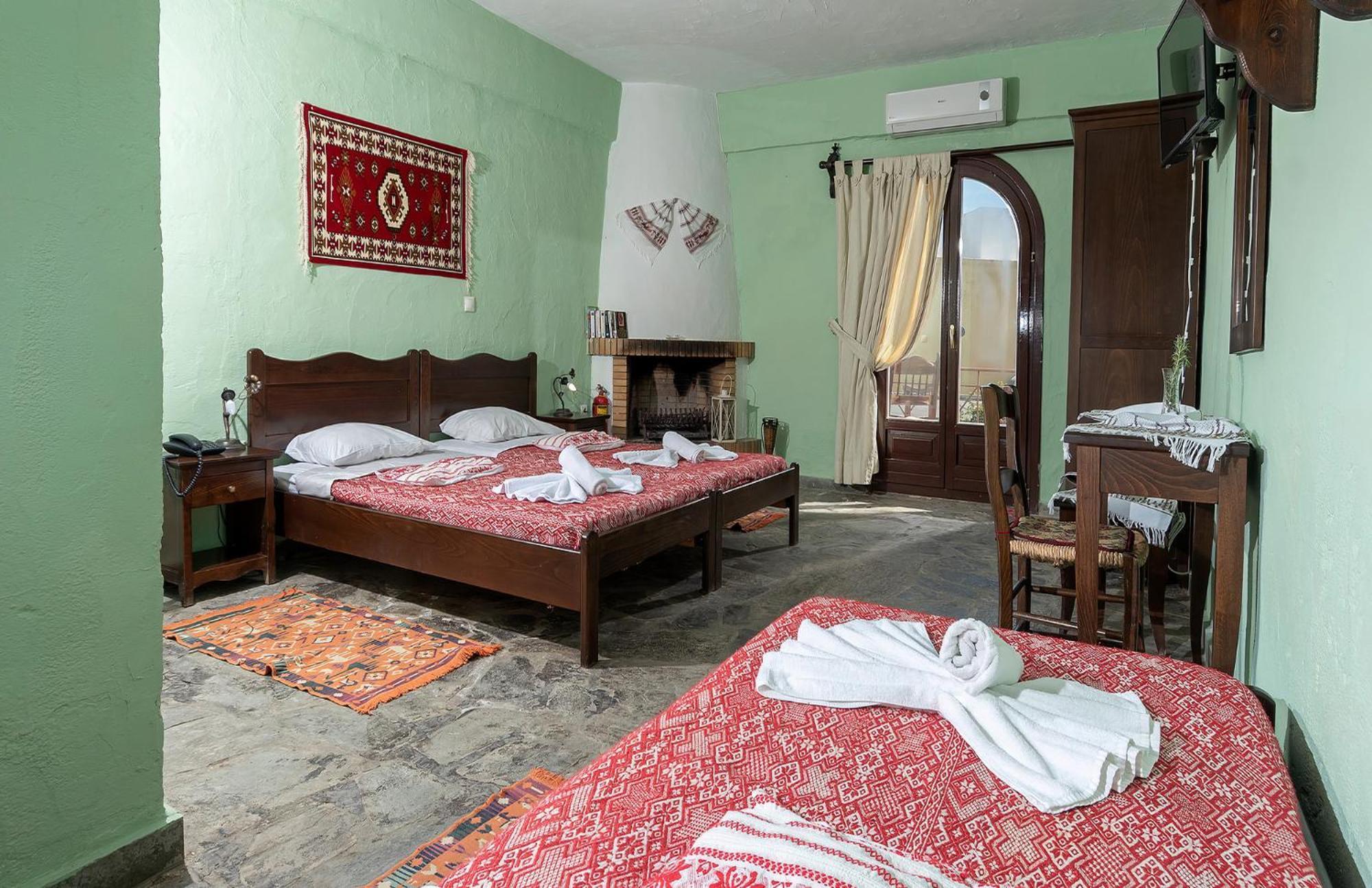 Arolithos Traditional Village Hotel Tílisos Esterno foto